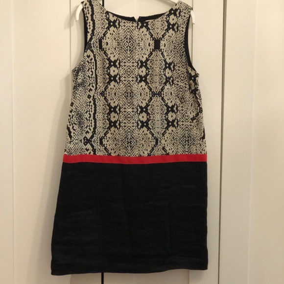 Loft Medium Linen and Cotton Medium Dress - Picture 2 of 5